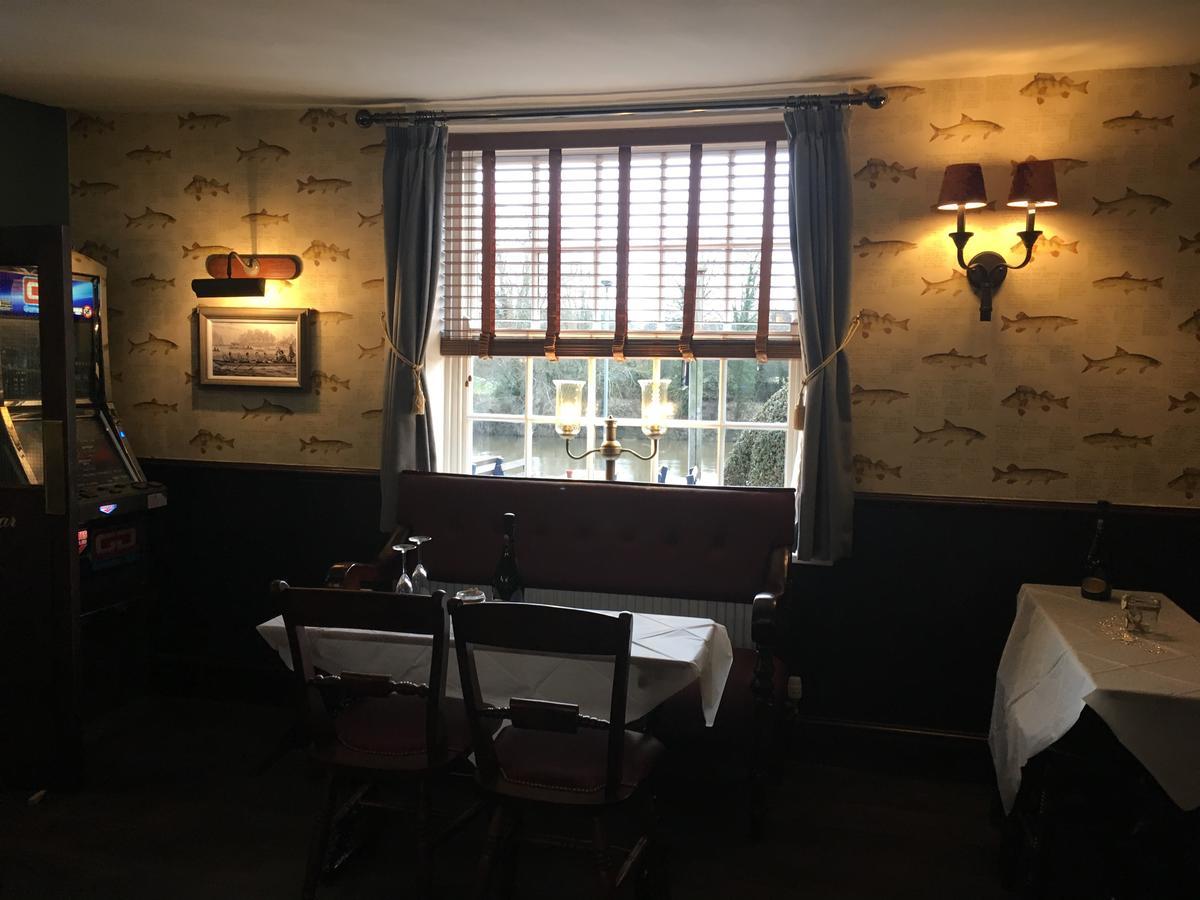 The Angel Inn Stourport 外观 照片